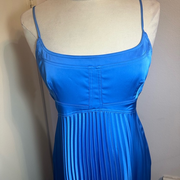 Blue Satin plated. Size L - Picture 3 of 9